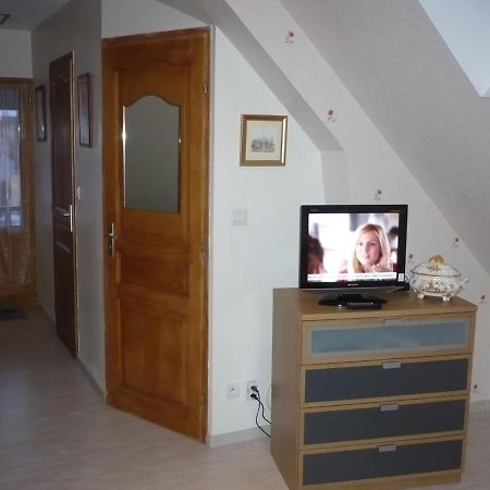 Chambre D'Hote Equipee En Studio Molliens-Dreuil Екстер'єр фото